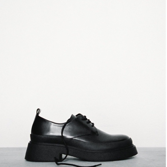 COPY - LOW HEEL DERBY SHOES